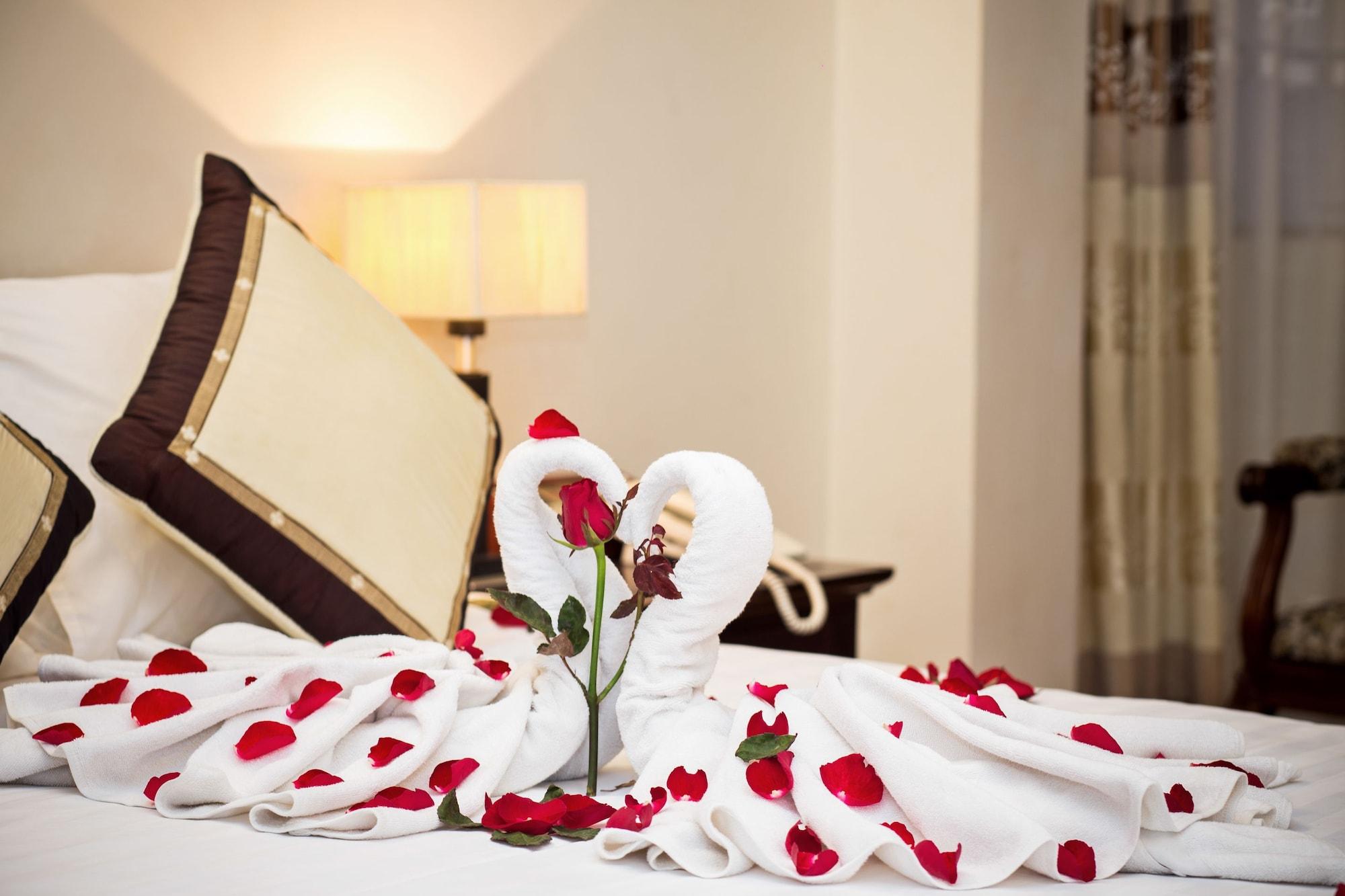 คามิเลีย บูทิก โฮเต็ล Hotel ฮานอย ภายนอก รูปภาพ